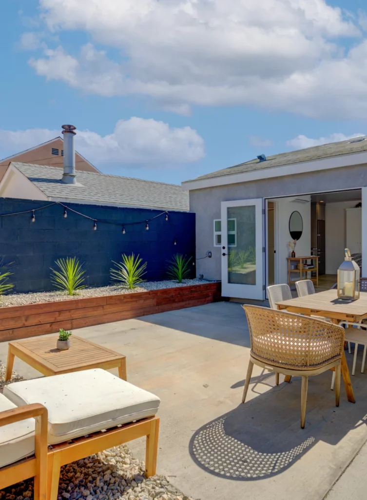 Culv3rd Ave. Garage Conversion IMG1