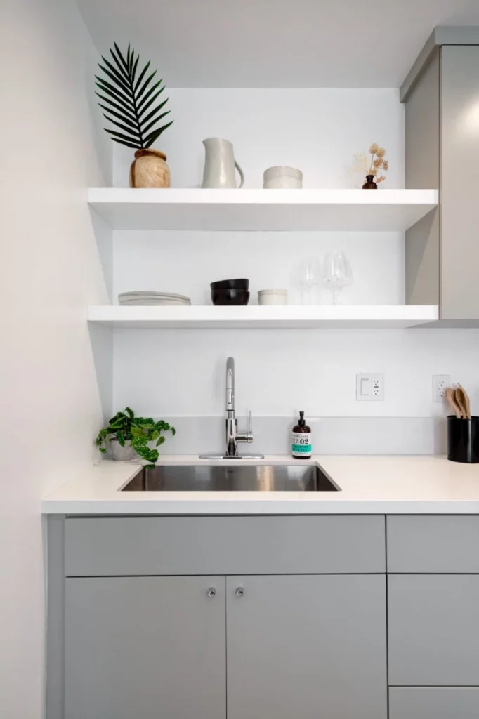 Culv3rd Ave. Garage Conversion IMG3