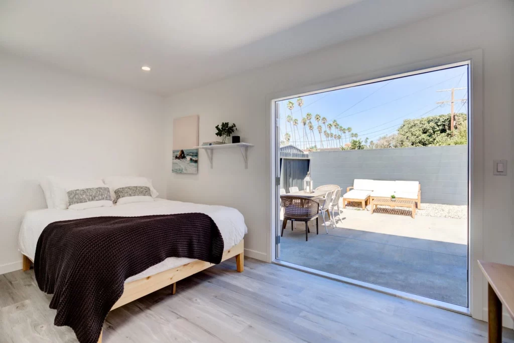 Culv3rd Ave. Garage Conversion IMG20